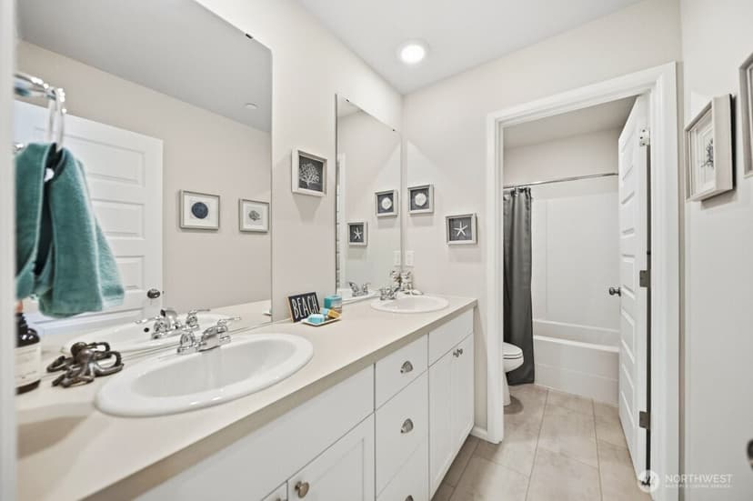 Property photo for 937 Panoramic Loop, Bremerton photo 31