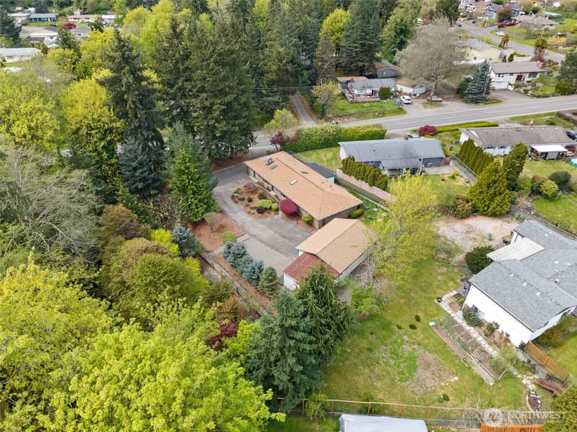 Property photo for 2604 Trenton Avenue NE, Bremerton photo 3