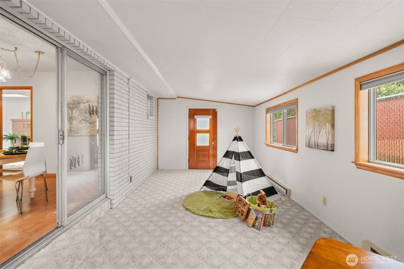 Property photo for 2604 Trenton Avenue NE, Bremerton photo 14