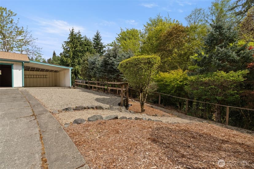 Property photo for 2604 Trenton Avenue NE, Bremerton photo 38