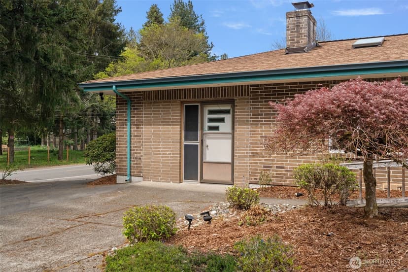 Property photo for 2604 Trenton Avenue NE, Bremerton photo 23