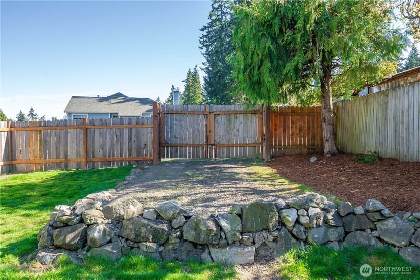 Property photo for 11003 Pansy Place NW, Silverdale photo 34