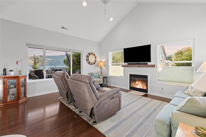 Property photo for 11 Lizzie Lane, Manson photo 5