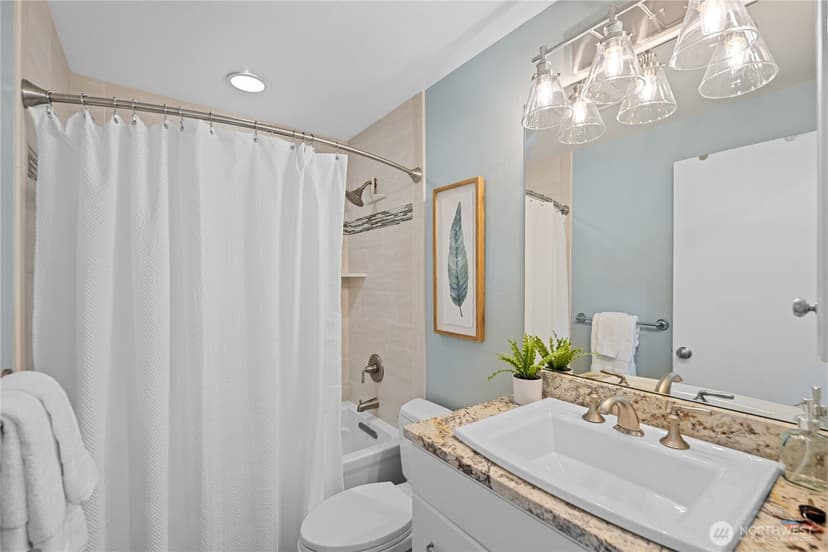 Property photo for 3411 77th Place SE, Mercer Island photo 20