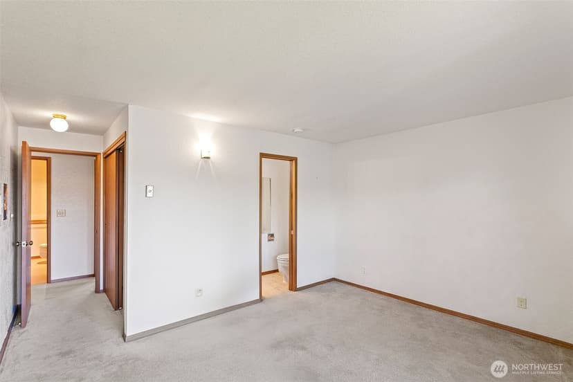 Property photo for 322 N 134th St #406, Seattle photo 14