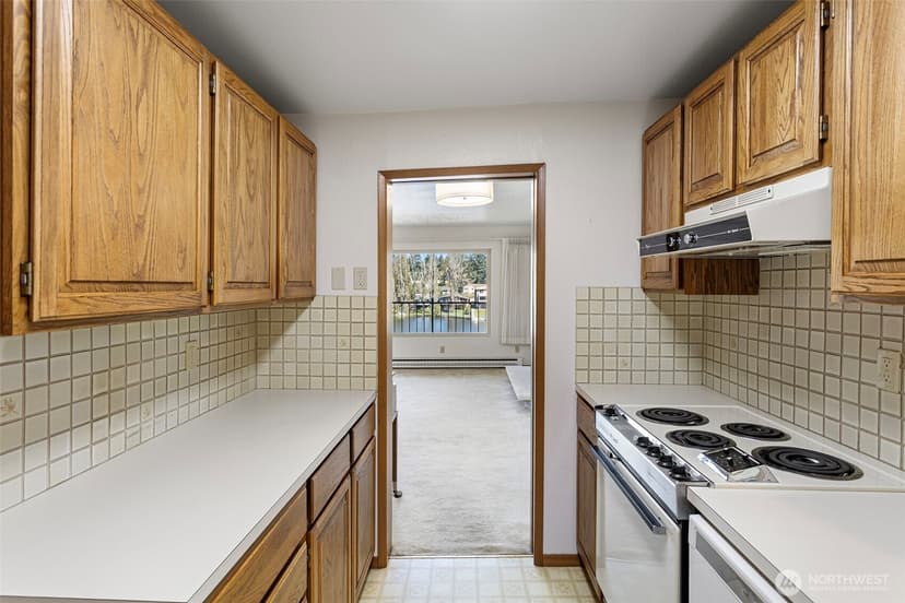 Property photo for 322 N 134th St #406, Seattle photo 9