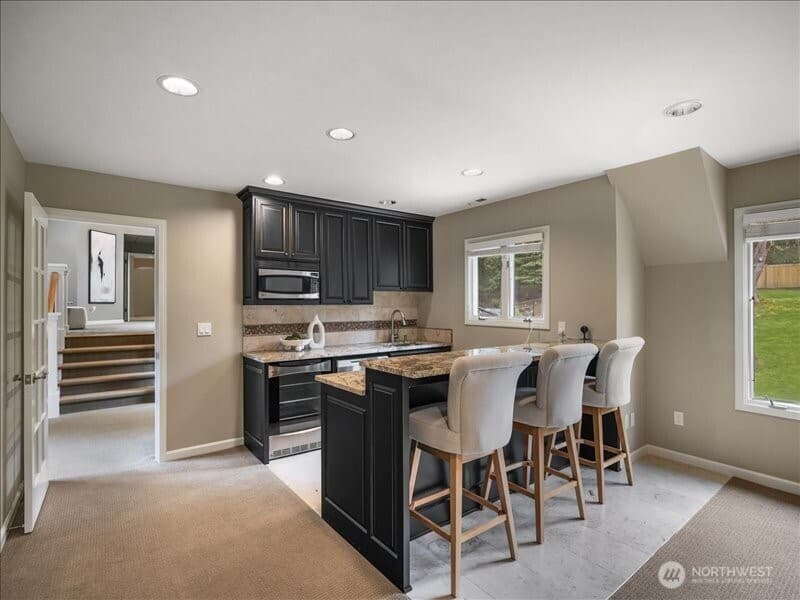 Property photo for 6158 162nd Place SE, Bellevue photo 24