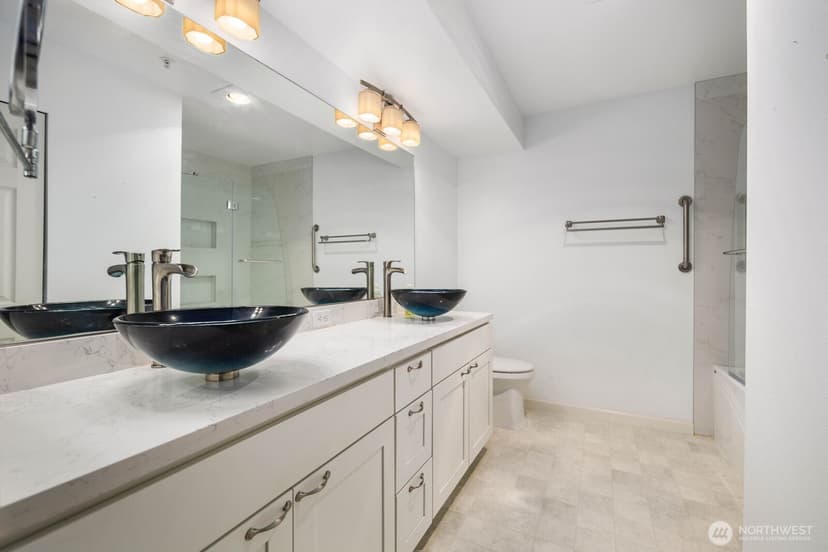 Property photo for 11130 SE 208th Street #H103, Kent photo 8