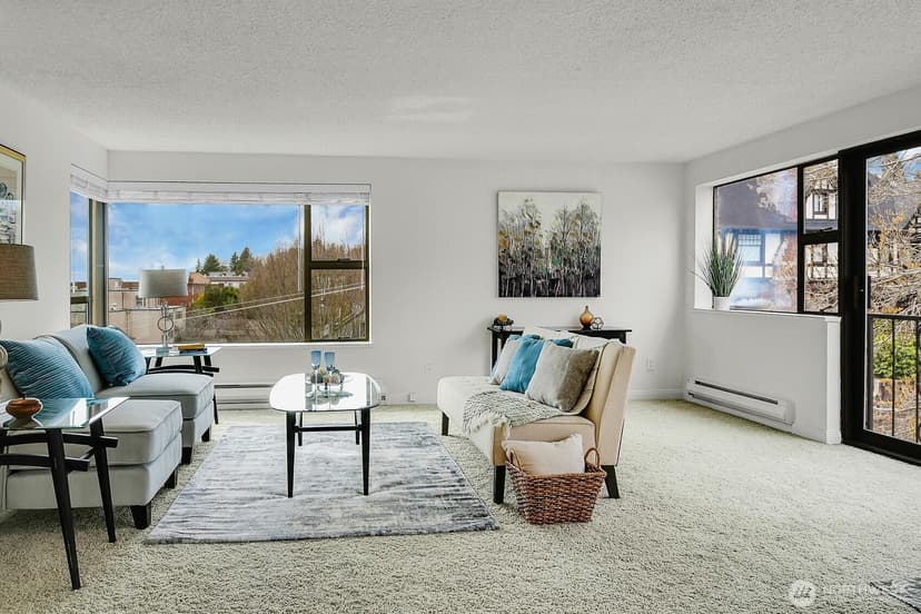 Property photo for 912 3rd Avenue W #501, Seattle photo 7