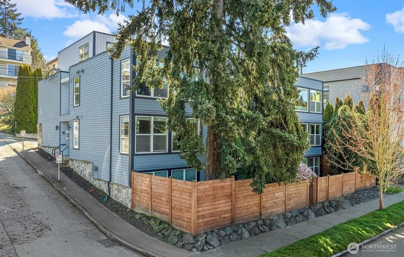 Property photo for 5000 Fauntleroy Way SW #202, Seattle photo 23