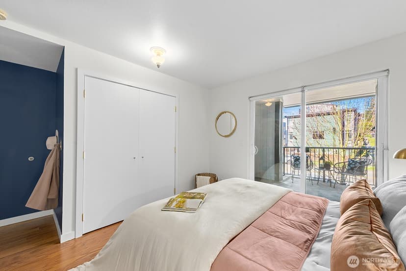Property photo for 5000 Fauntleroy Way SW #202, Seattle photo 16