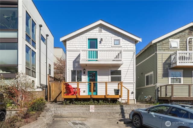Property photo for 1123 24th Avenue S, Seattle photo 3
