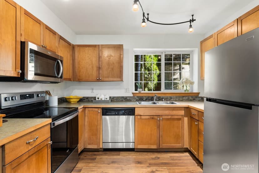 Property photo for 7035 S 133rd Street #B100, Seattle photo 9