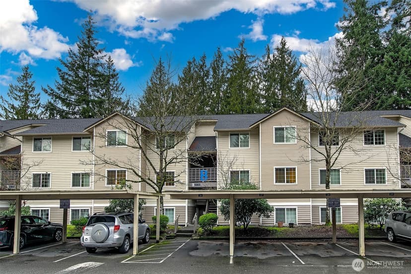 Property photo for 1009 112th Street SE #B203, Everett photo 2