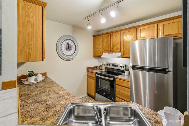 Property photo for 1009 112th Street SE #B203, Everett photo 4
