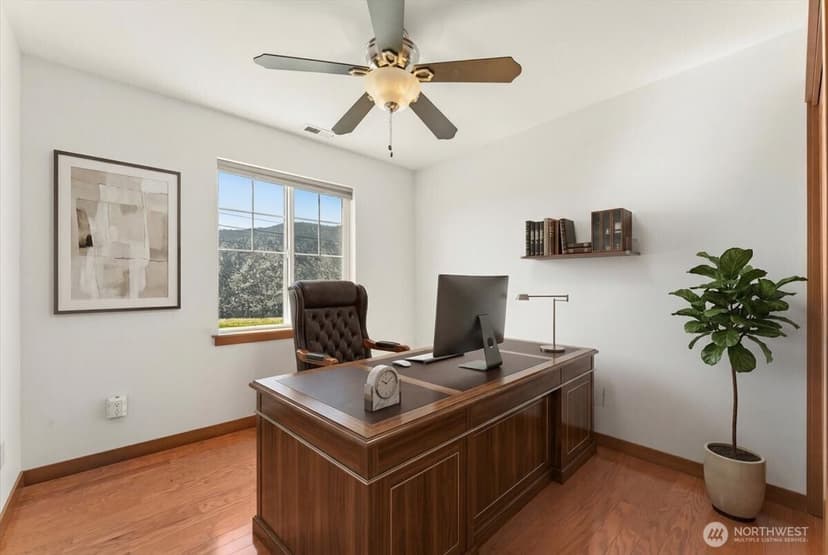 Property photo for 1190 Summit Boulevard, Manson photo 21