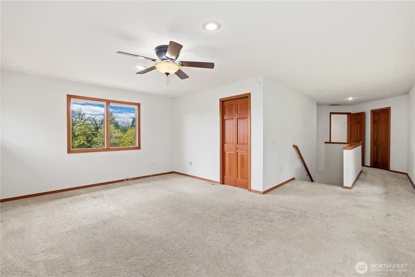 Property photo for 18605 SE 174th Way, Renton photo 24