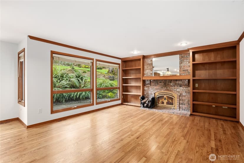 Property photo for 18605 SE 174th Way, Renton photo 12