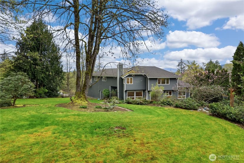 Property photo for 18605 SE 174th Way, Renton photo 32