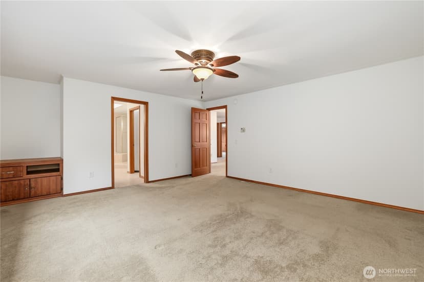 Property photo for 18605 SE 174th Way, Renton photo 20