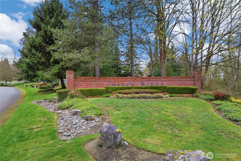 Property photo for 18605 SE 174th Way, Renton photo 38