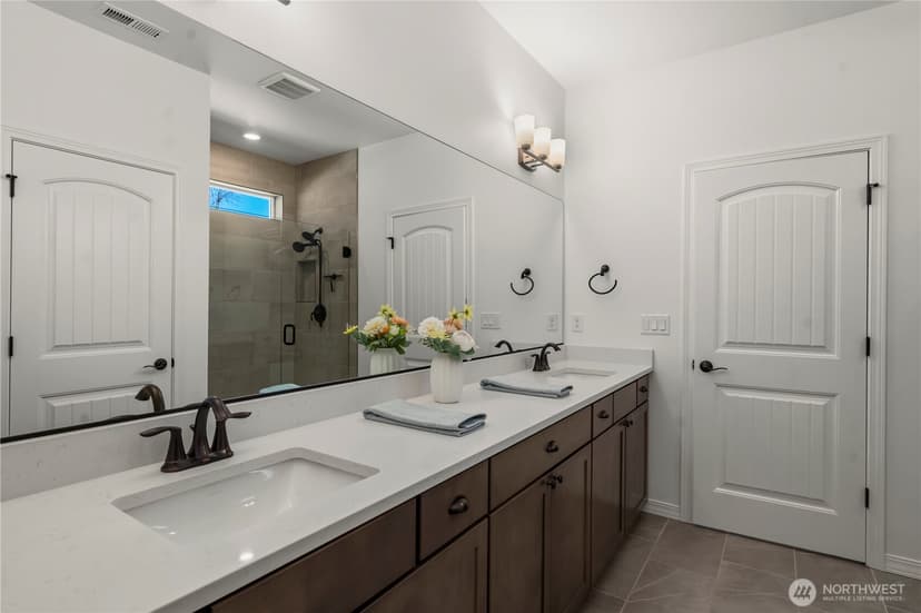 Property photo for 17517 154th Street E, Bonney Lake photo 24
