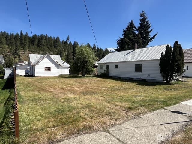 Property photo for 305 E Second Street, Cle Elum photo 3