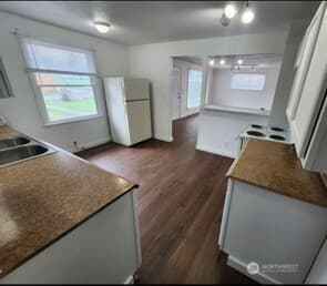 Property photo for 12524 Addison Street SW, Lakewood photo 13