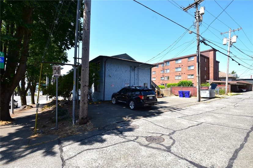 Property photo for 2629 Rucker Ave. #3, Everett photo 10