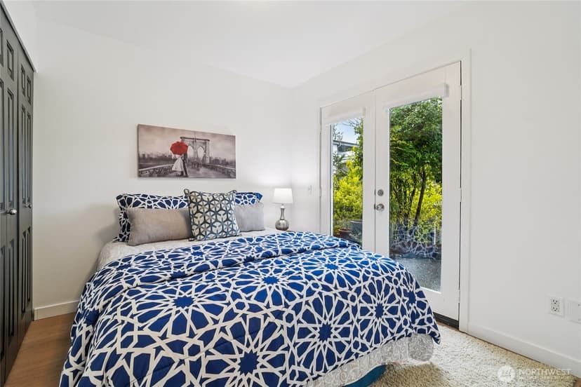 Property photo for 127 25th Avenue E #B, Seattle photo 5