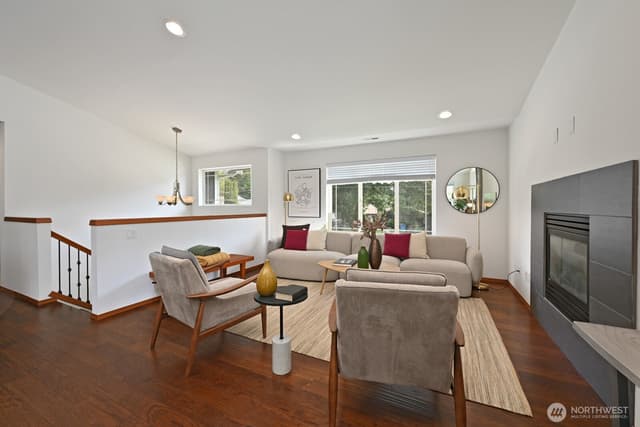 Property photo for 14605 20th Avenue NE, Shoreline photo 5