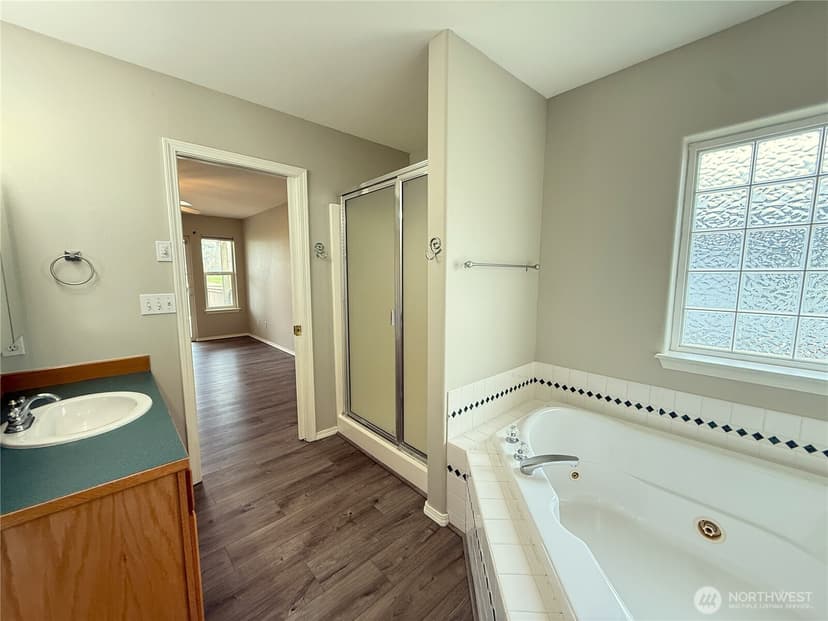 Property photo for 381 Dolphin Avenue NE, Ocean Shores photo 17
