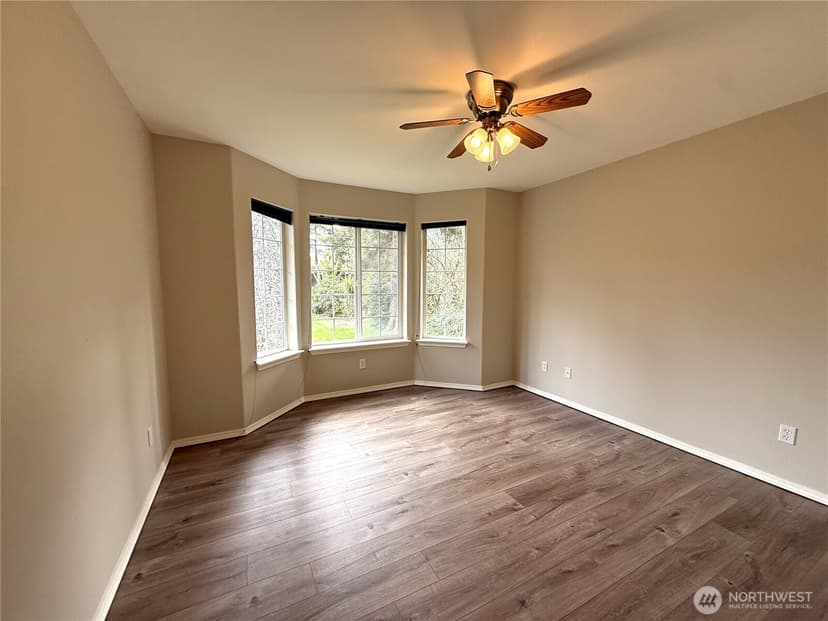 Property photo for 381 Dolphin Avenue NE, Ocean Shores photo 23