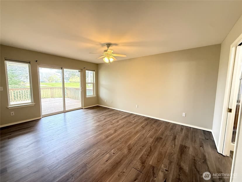 Property photo for 381 Dolphin Avenue NE, Ocean Shores photo 14