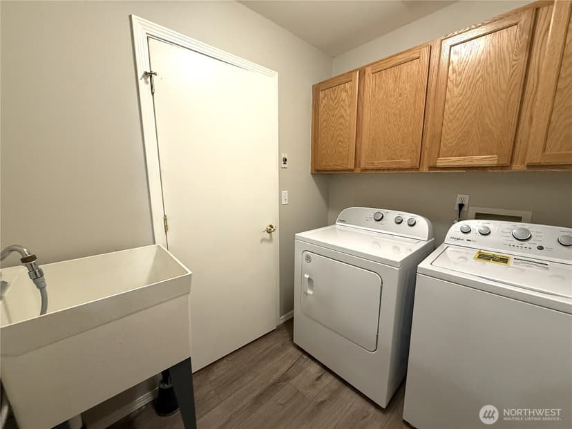 Property photo for 381 Dolphin Avenue NE, Ocean Shores photo 20