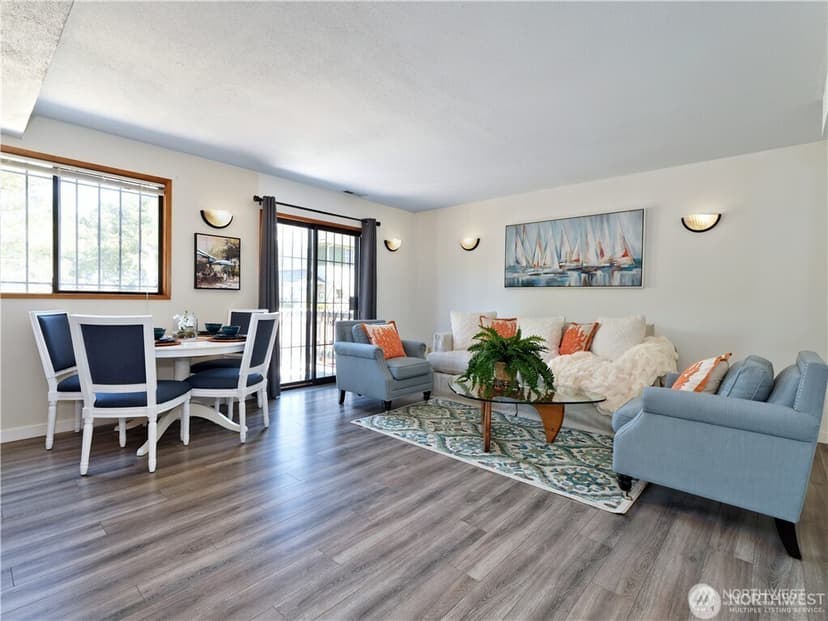Property photo for 6750 28th Avenue S, Seattle photo 13