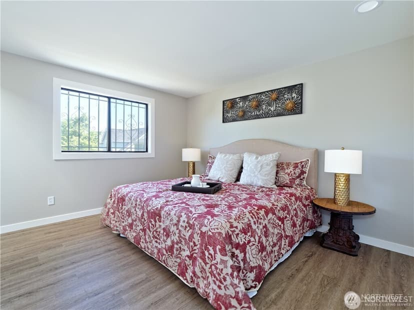 Property photo for 6750 28th Avenue S, Seattle photo 8