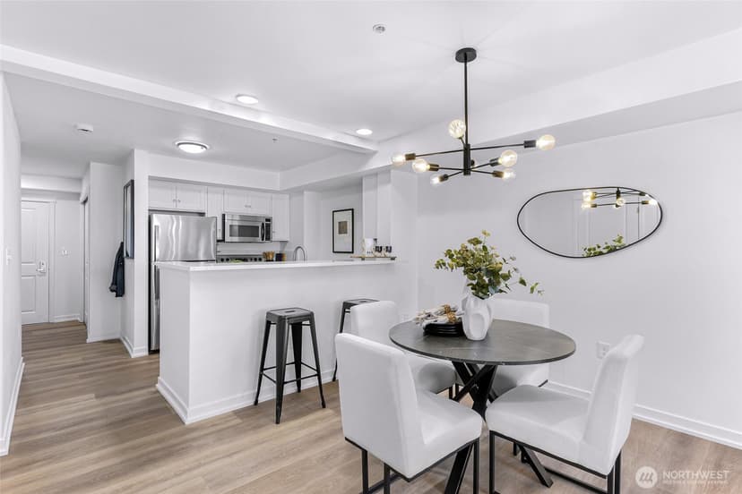 Property photo for 1909 10th Avenue W #203, Seattle photo 9