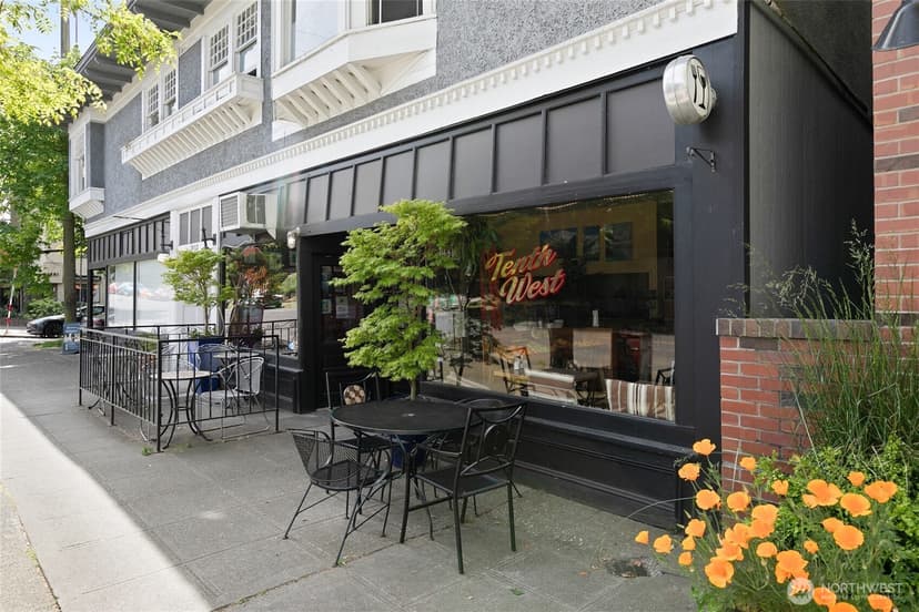 Property photo for 1909 10th Avenue W #203, Seattle photo 25