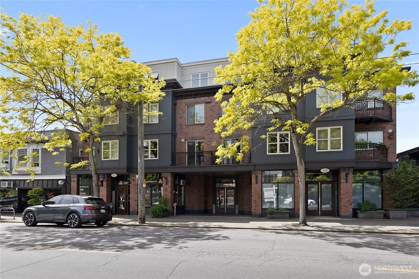 Property photo for 1909 10th Avenue W #203, Seattle photo 23