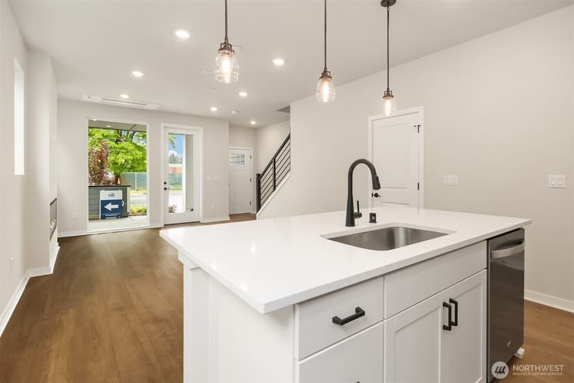 Property photo for 31824 Myrtle #37 Street, Carnation photo 12