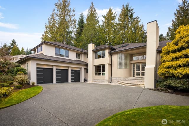Property photo for 18206 NW Montreux Drive, Issaquah photo 2