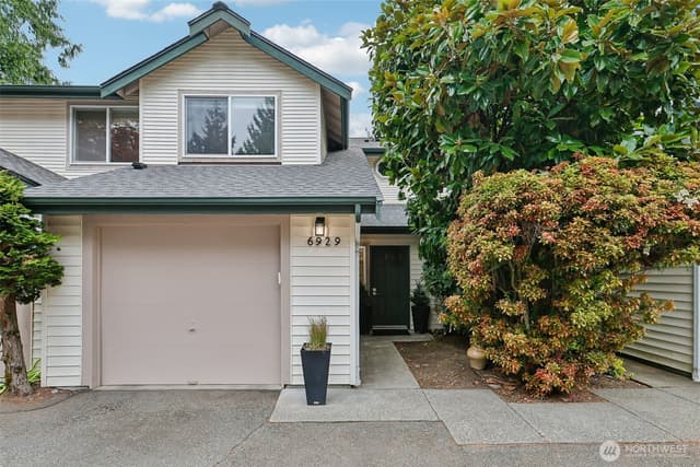 Property photo for 6929 NE 170th Street #8, Kenmore