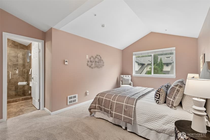 Property photo for 6929 NE 170th Street #8, Kenmore photo 25