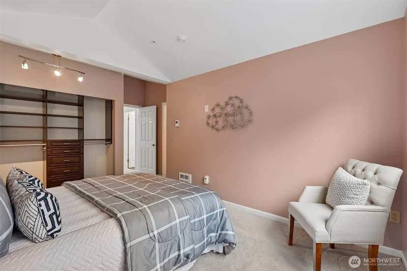 Property photo for 6929 NE 170th Street #8, Kenmore photo 23