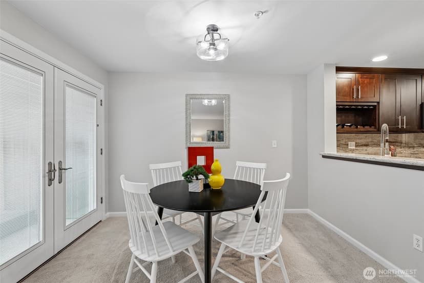 Property photo for 6929 NE 170th Street #8, Kenmore photo 11