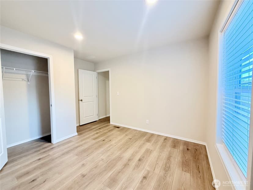Property photo for 2322 Tacoma Road E #11, Puyallup photo 8