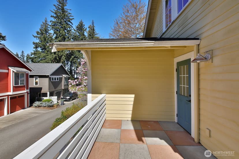 Property photo for 1074 Village Loop, Langley photo 32