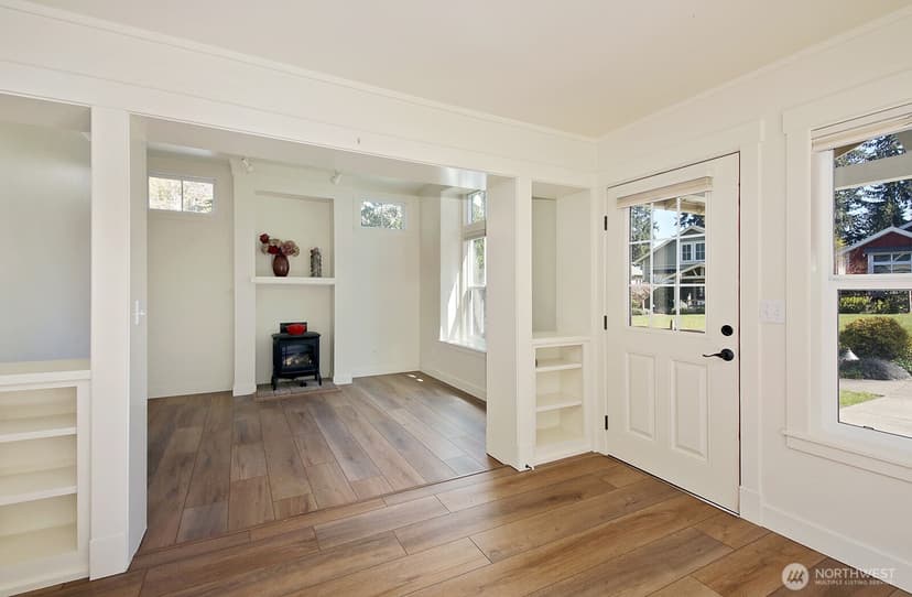 Property photo for 1074 Village Loop, Langley photo 15