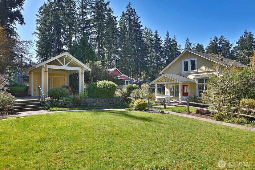 Property photo for 1074 Village Loop, Langley photo 35